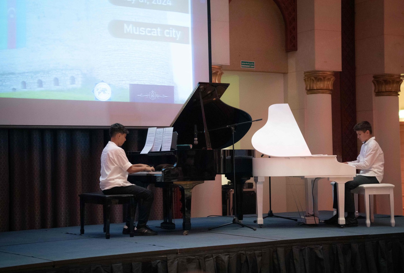 Omanda “Şuşa - Şərqin mədəniyyət beşiyi” adlı musiqili konsert keçirilib - FOTOLAR